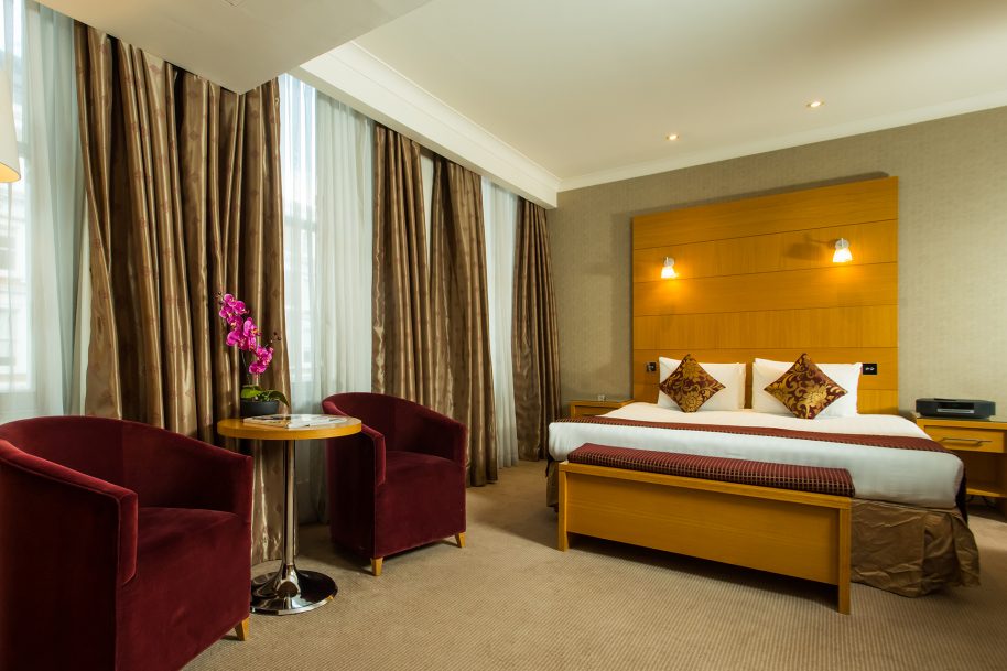 Luxury hotel room interior at Park City Grand Plaza London