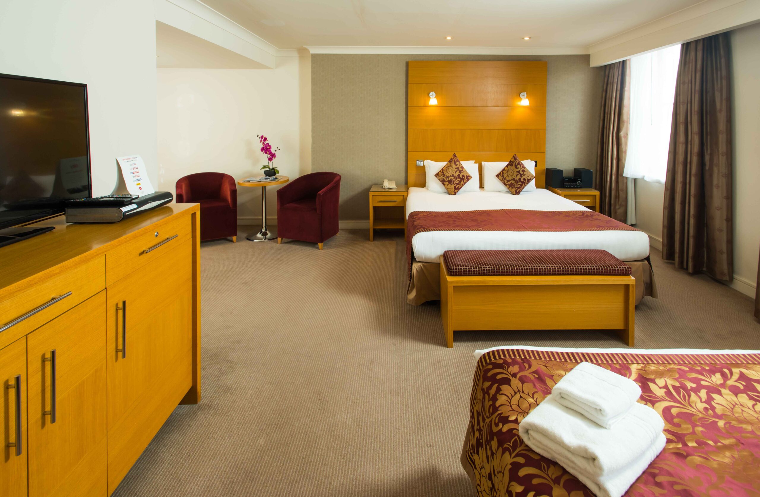 Family Room__7_11zon