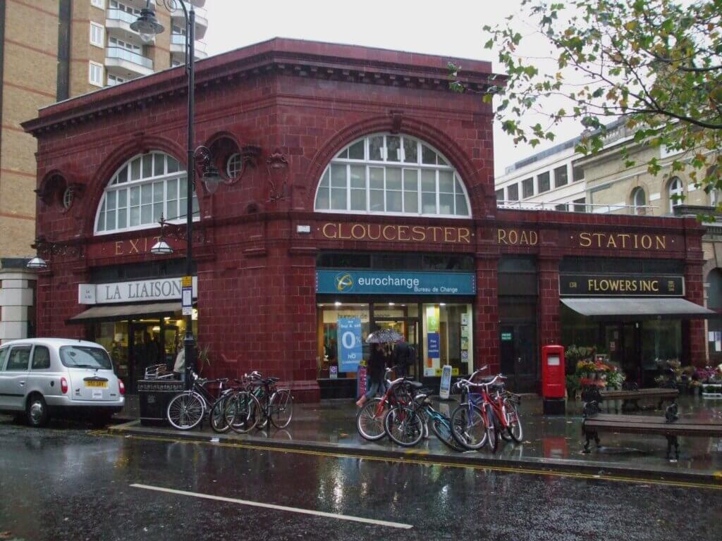 Hotel Near Gloucester Road Station, close to Park City Grand Plaza Kensington in London