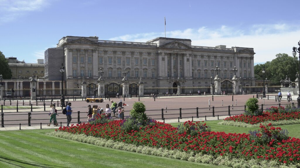 Buckingham Palace summer opening