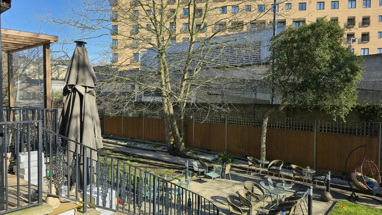Garden at Park City Grand Plaza Kensington